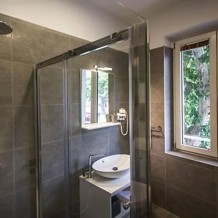 Bed & Breakfast Luxury 4*