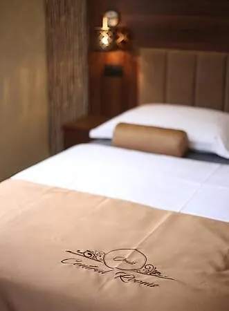 Luxury Bed & Breakfast 4*
