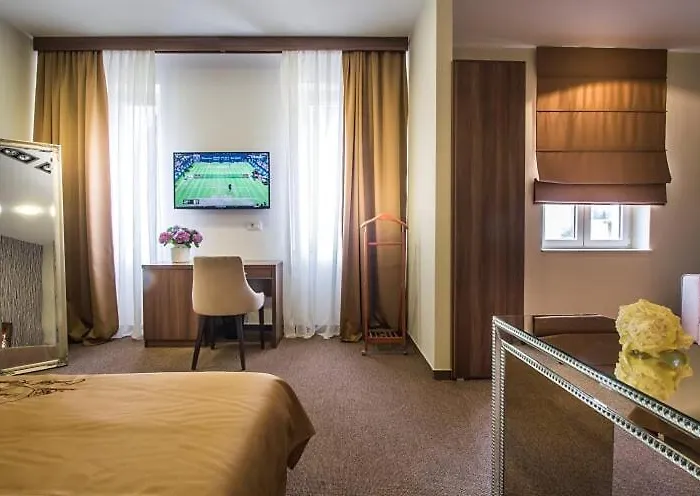 Luxury Bed & Breakfast 4*